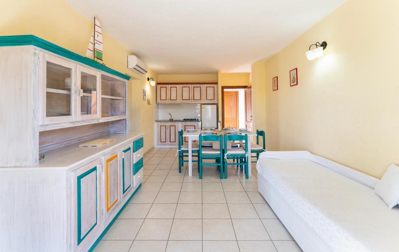 Residence A Golfo Di Marinella A 450 Mt Dal Mare Exterior foto